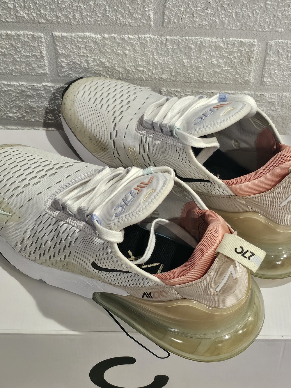 Nike White Air Max 270 with Coral Lining and Mint Accents - Picture 5 of 13